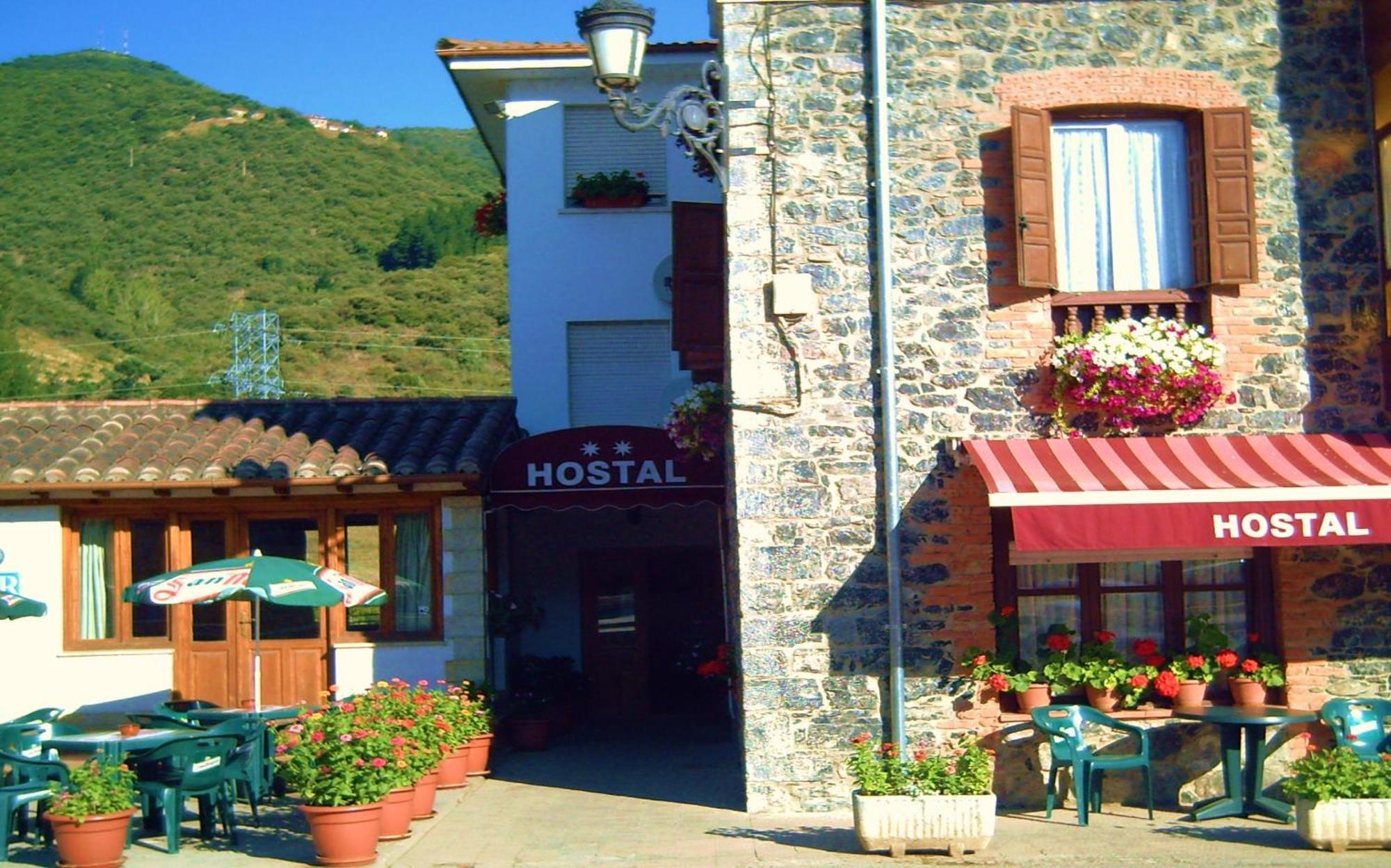 Hostal Toscana Ojedo Zewnętrze zdjęcie